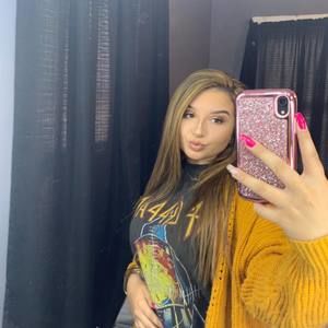 Meet your Posher, Sabrina